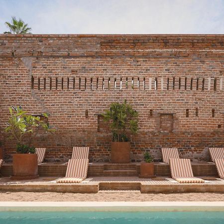 Baja Club Hotel La Paz Bagian luar foto